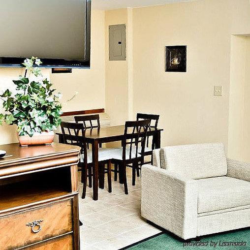 Pacer Inn & Suites Motel Delaware Exteriér fotografie